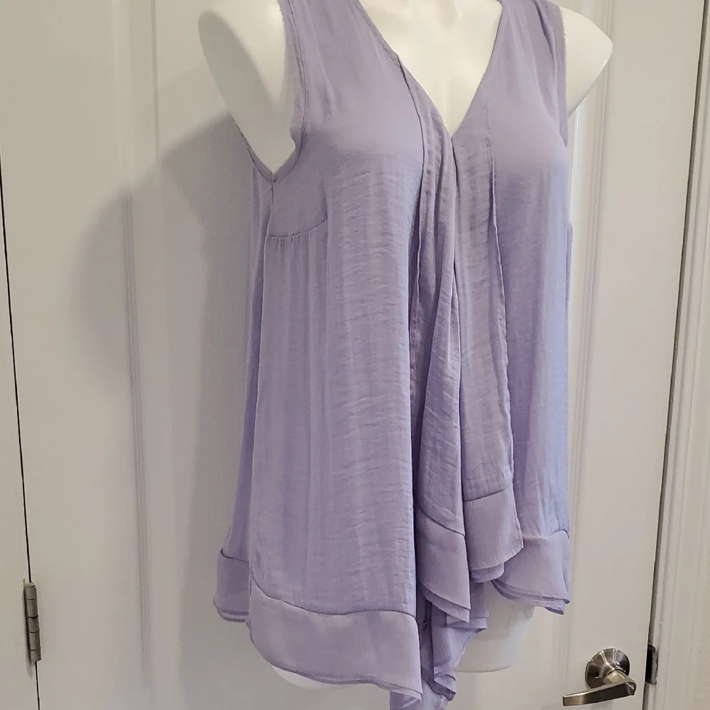 Simply Vera Vera Wang Lavender Sleeveless V-Neck Ruffle-Trim Camisole - Picture 4 of 11